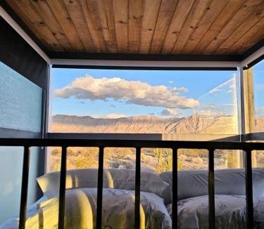 Meadview House | Arizona Adventure Awaits: Glamping Rental Offering Exquisite Views