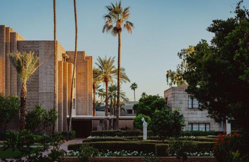Camelback East Resort | Arizona Biltmore, LXR Hotels & Resorts