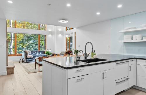 Edwards Apartment | Arrowhead Oasis with Resort Perks and 5 Min Walk to Lift
