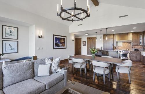 Empire Pass Apartment | Arrowleaf Lodge at Deer Valley Resort - Two Bedroom Residence #405