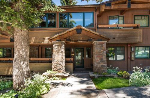 Aspen House | Aspen Condo W Pool, Hot Tub & 2 Blocks To Gondola - Fh4