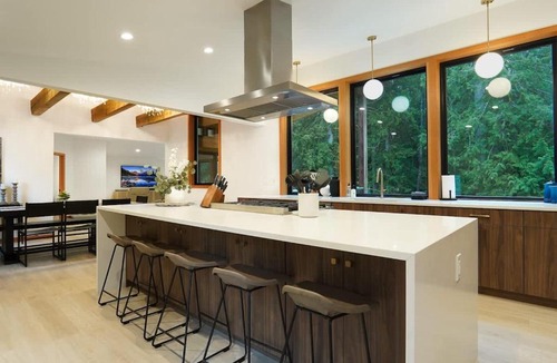 Glacier House | Aspire at Mount Baker