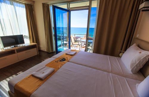 Dobra Voda Apartment | Atlantic Hotel