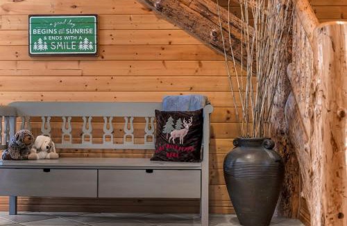 Zion National Park East Entrance House | Authentic log cabin minutes from Zion NP