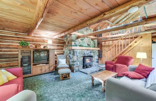 Glidden House | Authentic Log Cabin w/Private Pond in Glidden