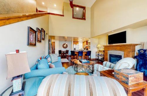 Avon Apartment | Avon Peaks, Apt 416