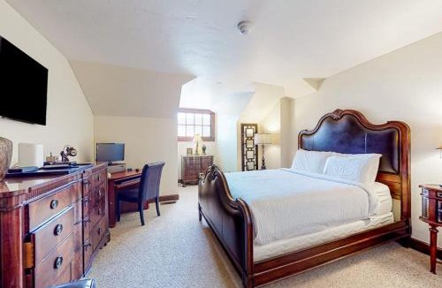 Avon Apartment | Avon Peaks, Apt 416