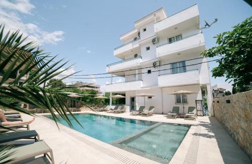 Gjerana Bed & Breakfast | B&B Lovac Pool & Spa