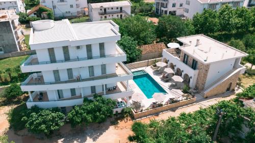 Gjerana Bed & Breakfast | B&B Lovac Pool & Spa