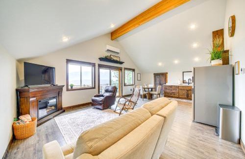Bonners Ferry House | Balcony & Patio w/Mtn Views! Bonners Ferry Escape