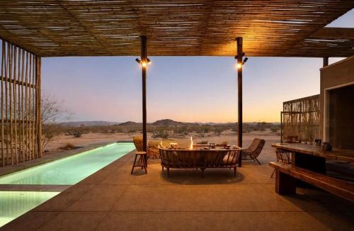 Inland Empire Villa | Bamboo House - Heated pool - Jacuzzi - Desert view