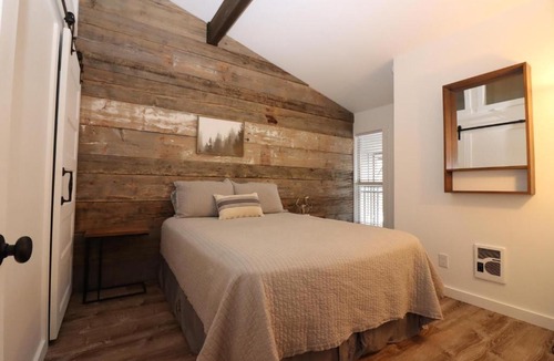 Sunriver House | Base Camp Condo in Sunriver