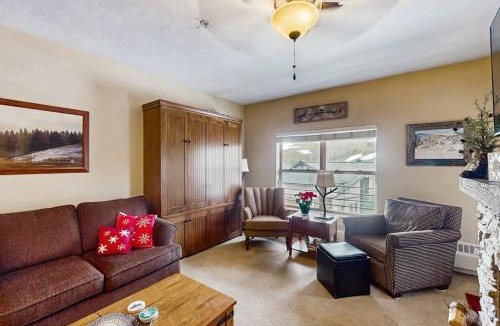 Silvercreek Apartment | Base Camp One 413