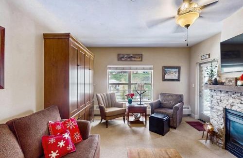 Silvercreek Apartment | Base Camp One 413
