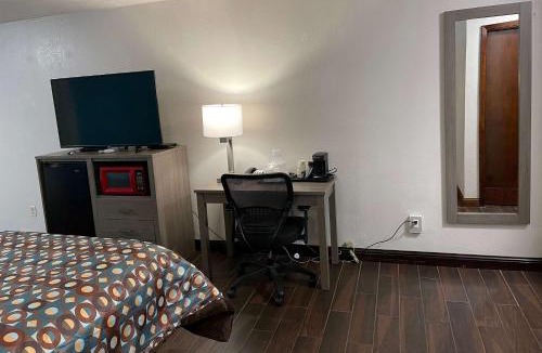 Bellevue Hotel | Baymont by Wyndham Bellevue - Omaha