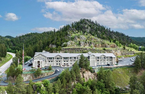 Keystone Hotel | Baymont by Wyndham Keystone Near Mt. Rushmore