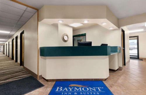 Sioux Falls Hotel | Baymont by Wyndham Sioux Falls North,I-29,Russell St, Airport