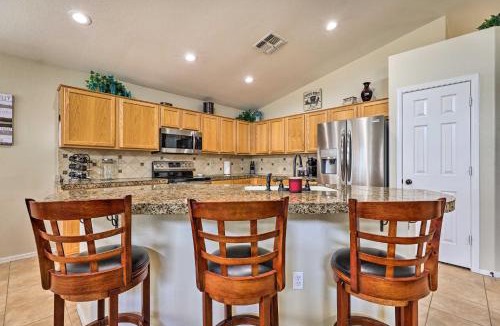 Roseview House | BBQ-Ready Oasis Near Golfing + Surprise Stadium!