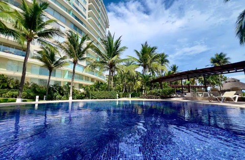 Ixtapa Apartment | Beachfront Amara Ixtapa -Newly renovated