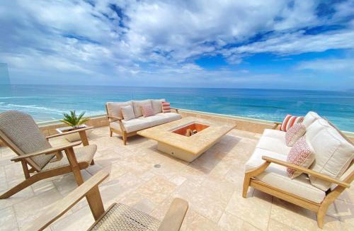 Villa del Mar Apartment | Beachfront Penthouse - Private Large Rooftop Patio with Wood Burning Firepit