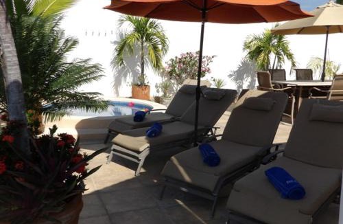 Ixtapa Apartment | Beachfront PH Amara Ixtapa
