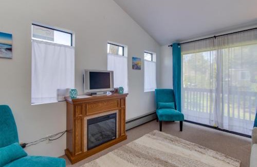 Rockaway Beach House | Beachside Bliss