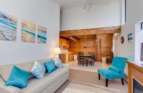 Rockaway Beach House | Beachside Bliss