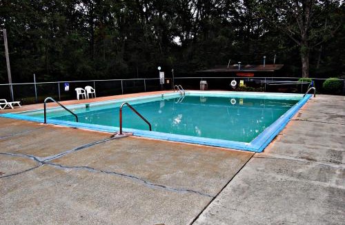 Buchanan Other | Bear Cave Camping Resort