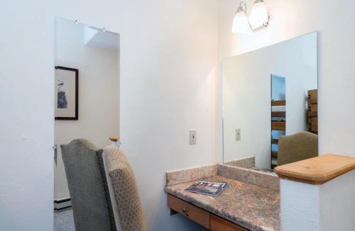 Mountain Village Hotel | Bear Creek Lodge 209C