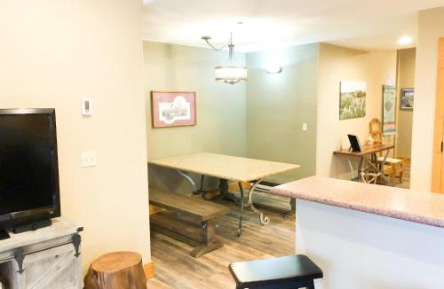 Mountain Village Apartment | Bear Creek Lodge 301A by Alpine Lodging Telluride