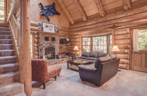 Welches House | Bear Den Log Cabin - Meredith Lodging