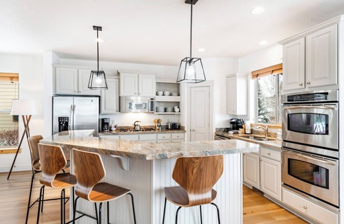 Bear Hollow Village House | Bear Hollow 5601 | Standalone Home | Near Outlets Hot Tub | Pool