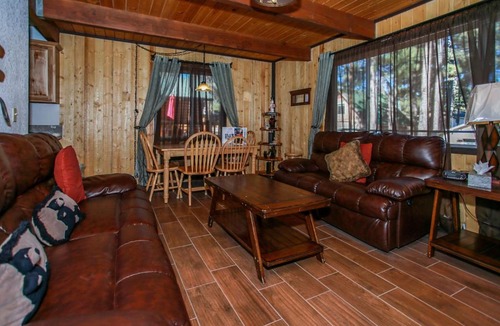 Big Bear Lake House | Bear 'N Tree by Big Bear Cool Cabins