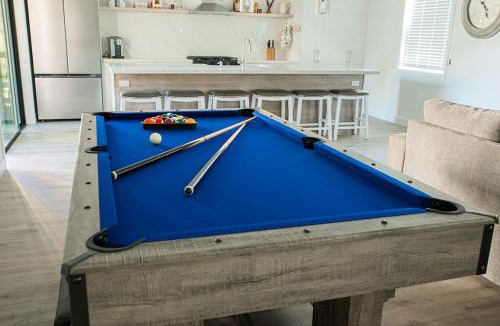 Big Bear Lake House | Bearadise, LuxuryNew Build, Central, Hot Tub, EV ,Games