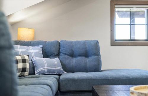 Red Lodge House | Beartooth Mountain Lodge - Private hot tub - $50 dollar with 3 night stay