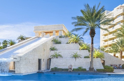Enterprise Apartment | Beautiful 2 bedroom unit at resort, sleeps 6