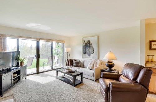 Bigfork House | Beautiful Bigfork Condo w/Hot Tub Access!
