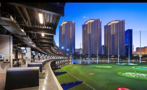 Las Vegas Apartment | Beautiful, Luxury, Getaway, LovELy LoFT, Mins Away