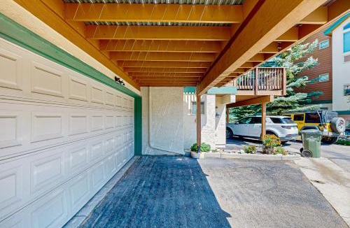 Edwards Apartment | Beaver Creek Bungalow