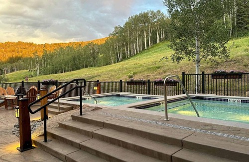 Avon House | Beaver Creek Resort Slopeside Views Ski In Out