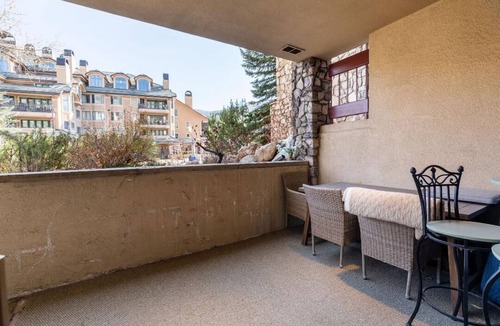 Beaver Creek Condo | Beaver Creek TRUE Ski-in Ski-out! Great in the summer too! A/C in the unit.