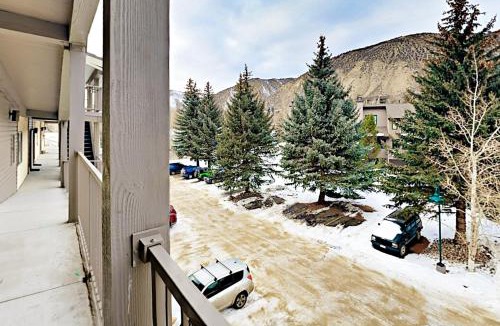 Avon Apartment | Beaver Creek West G3