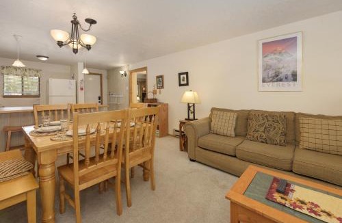 Winter Park Apartment | Beaver Village Unit #0712R