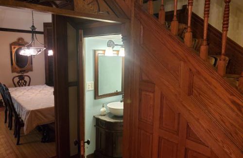 Lower East Side Villa | Beer Baron's Abode