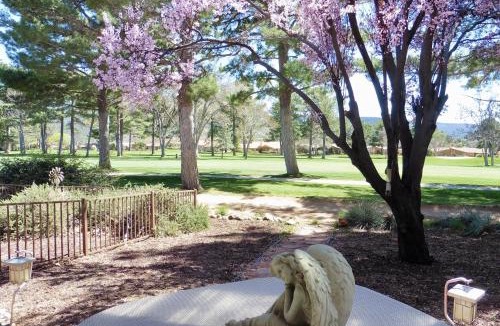 Oak Creek House | Bella Diosa 'On the Green'