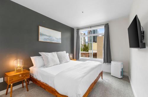 Belltown Apartment | Belltown Perch, explore like a local 99 Walkscore