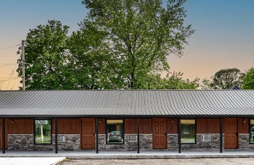 Benton Hotel | Benton Motel