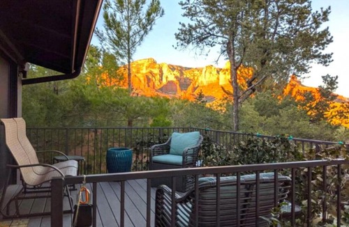 Uptown Sedona Apartment | BEST Suite in Sedona with Breathtaking Views
