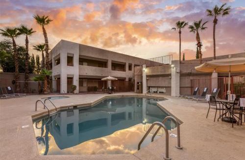 Casas Adobes Hotel | Best Western InnSuites Tucson Foothills Hotel & Suites