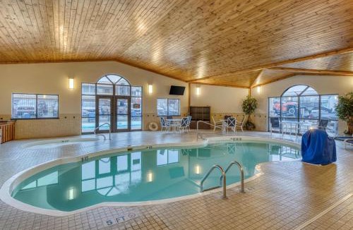 Pinnacles Entrance Badlands Hotel | Best Western Plains Motel